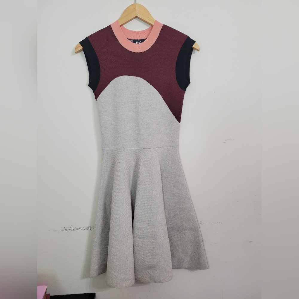 Alexander McQueen womens knit fit and flare colorblock dress NWT XXS